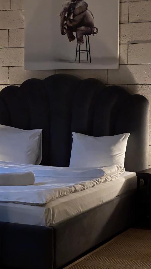 Hotel Manica Esentai City 阿拉木图 外观 照片